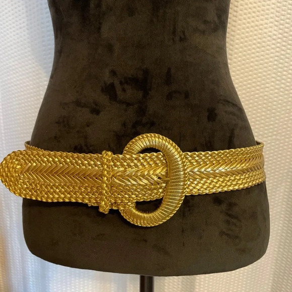 Gold 1 5/8” braided woven women’s belt - Picture 1 of 5
